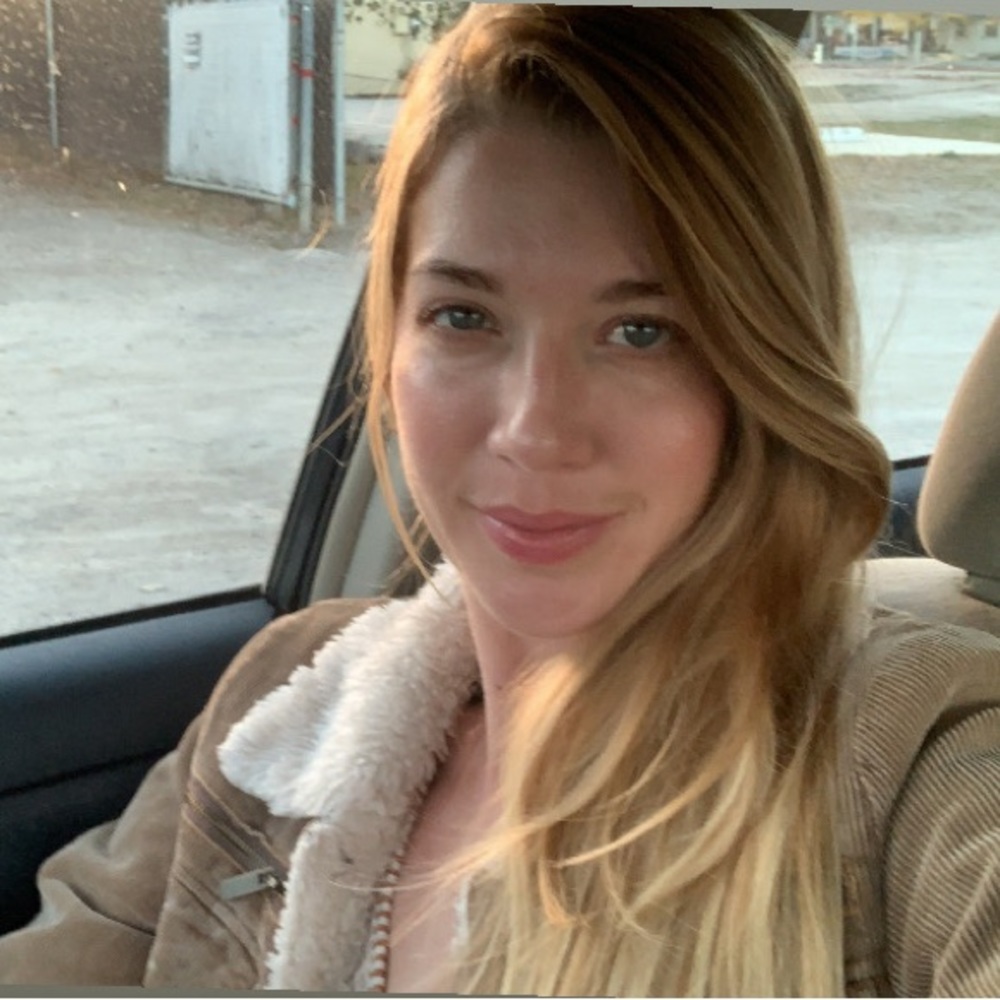 Meet your Posher, Breanna